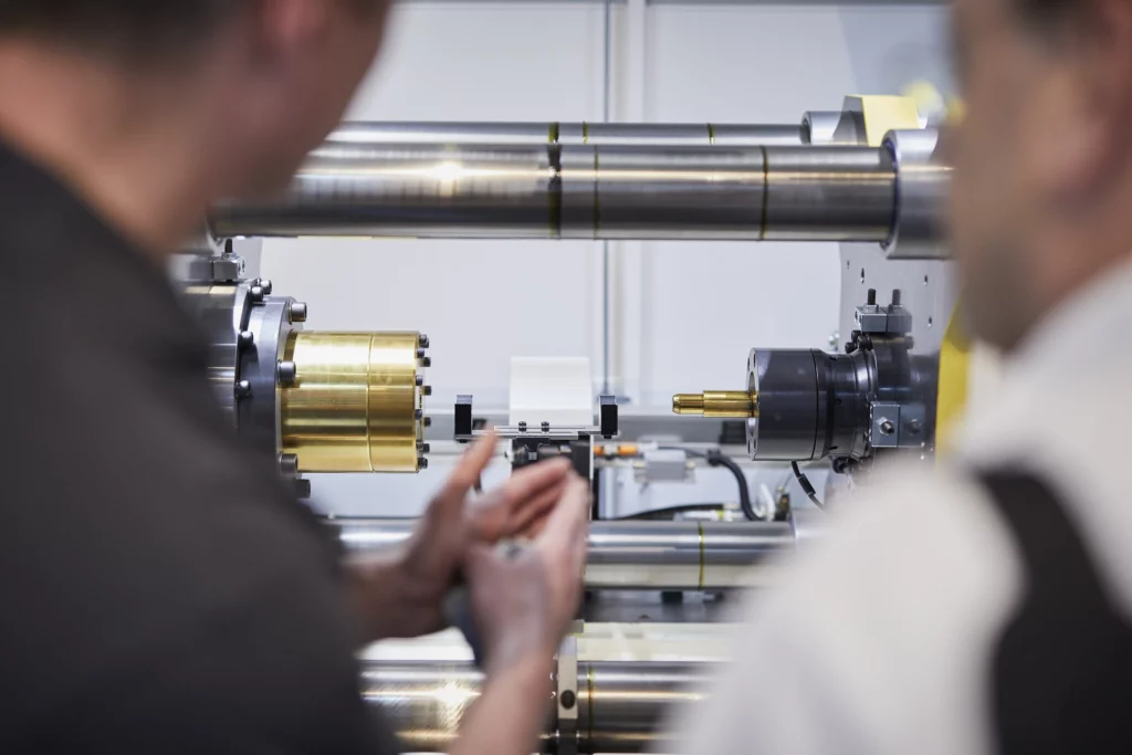 Industrial forming system for metalworking and component production in series manufacturing